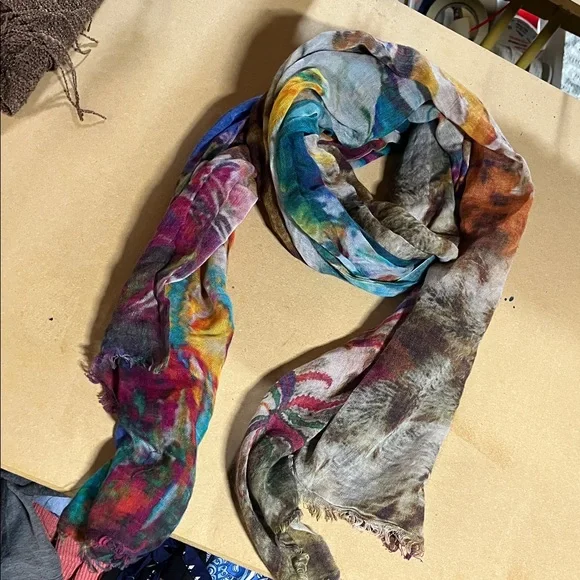 2 scarf bundle - Picture 5 of 5